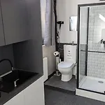 Szálloda Business-motel, Free Massage Chairs, Secure Xl-parking, 24h-checkin 3*