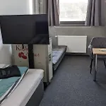 Szálloda Business-motel, Free Massage Chairs, Secure Xl-parking, 24h-checkin
