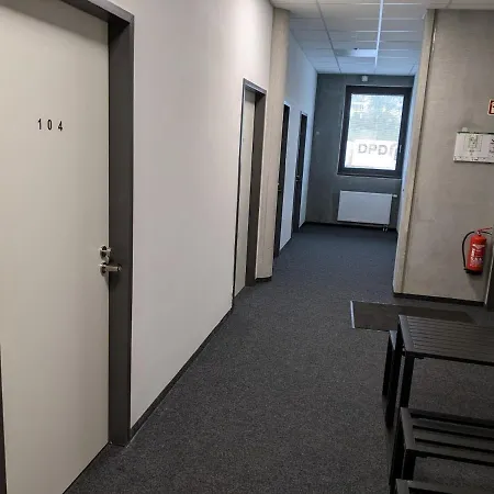 Hotel Business-Motel & Xl-Parking, 24H-Checkin Heimsheim