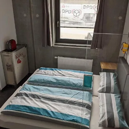 Hotel Business-Motel & Xl-Parking, 24H-Checkin Heimsheim