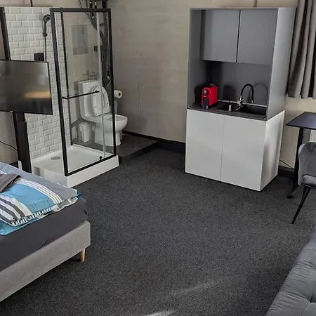 Szálloda Business-motel & 24h Selfcheckin Heimsheim