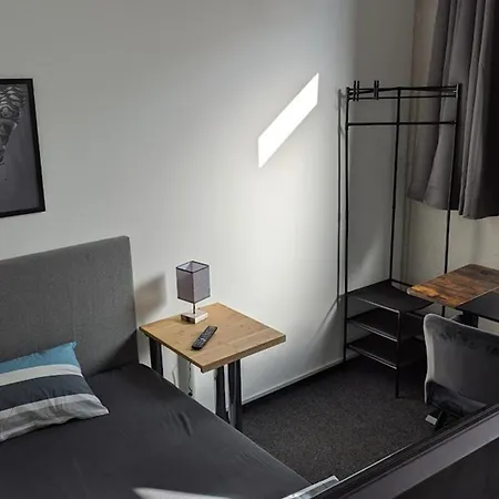 Business-Motel & Xl-Parking, 24H-Checkin Hotel