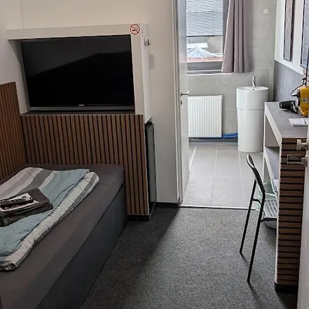 Business-Motel & Xl-Parking, 24H-Checkin Hotel 3*